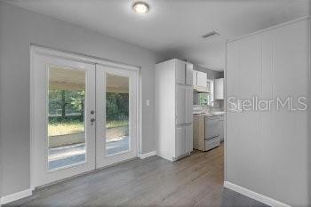 Image 6 of 15 For 1533 Normandy Boulevard