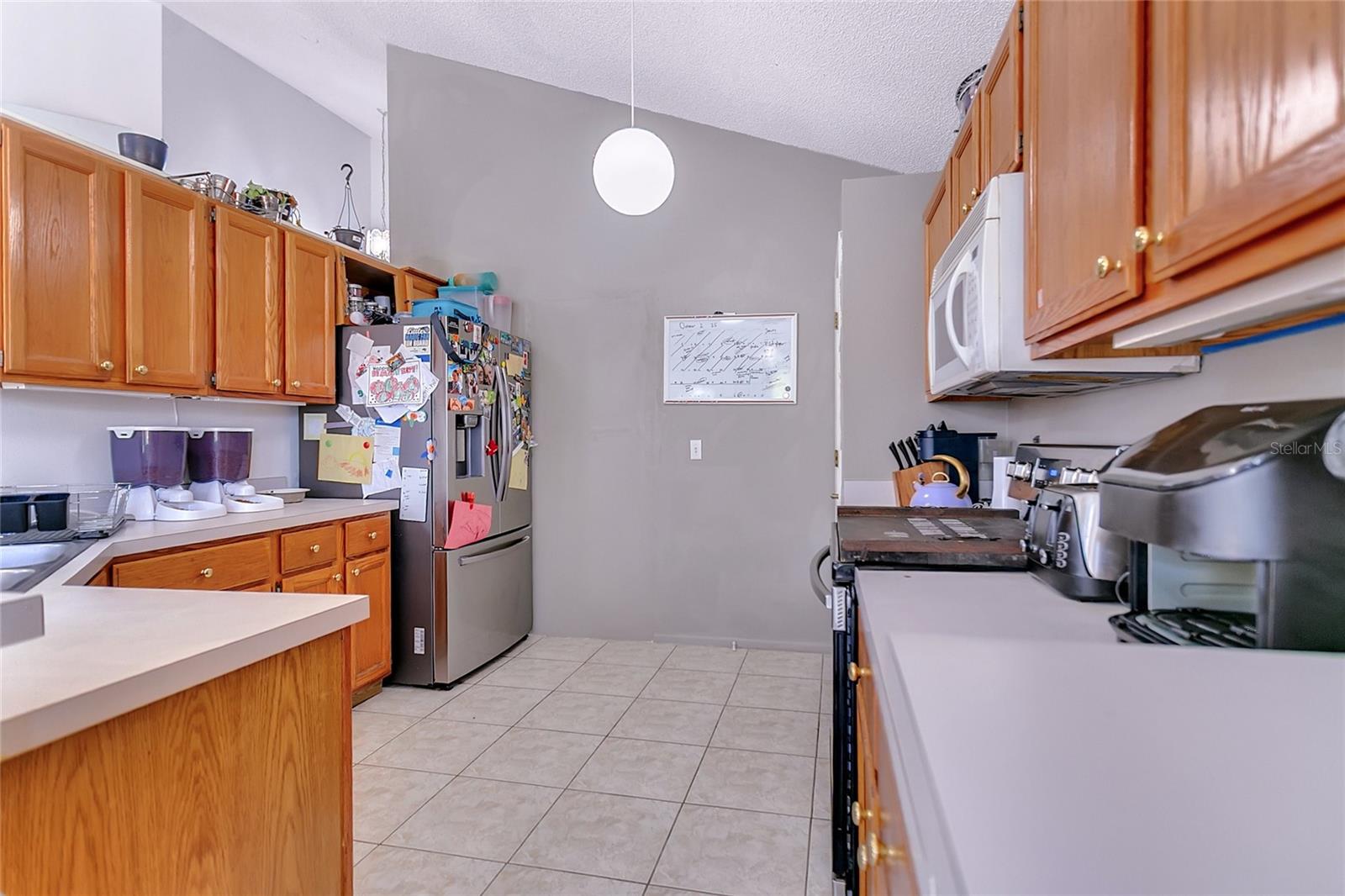 Image 10 of 25 For 2945 Pembridge Street