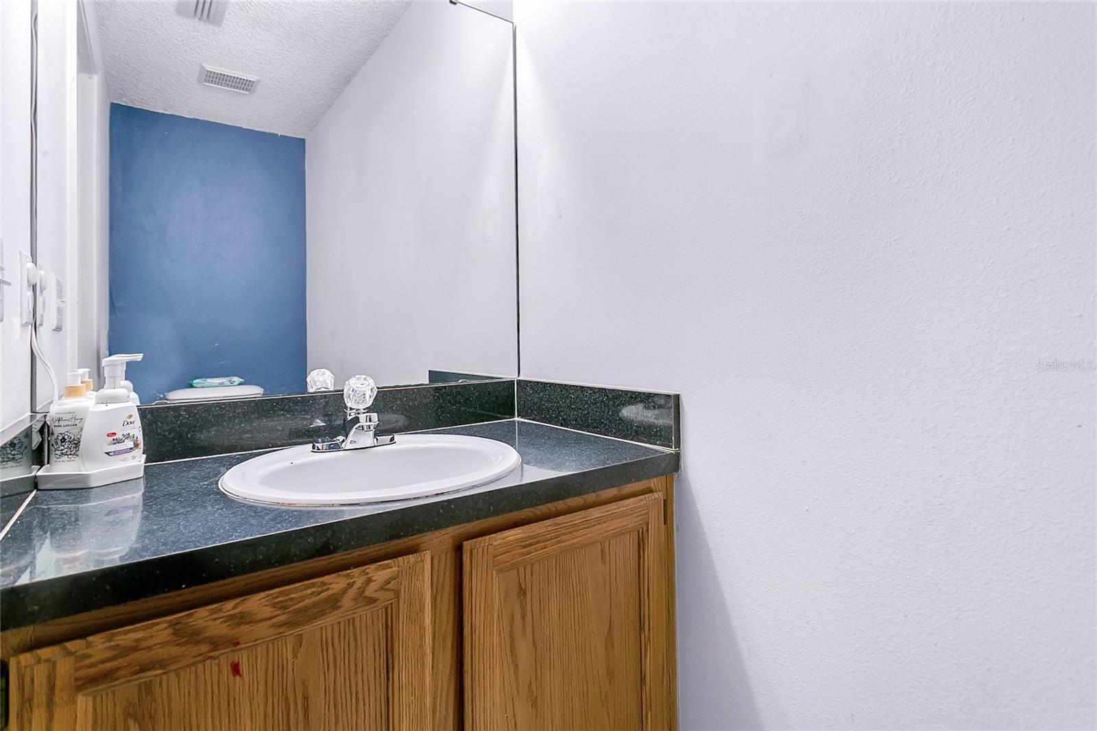 Image 15 of 25 For 2945 Pembridge Street