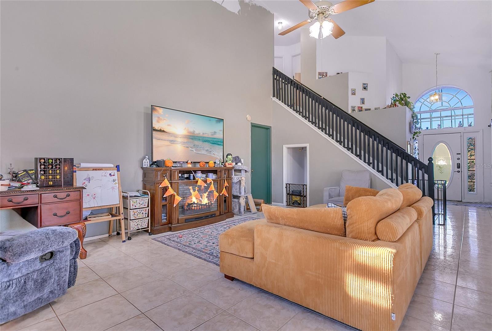 Image 4 of 25 For 2945 Pembridge Street