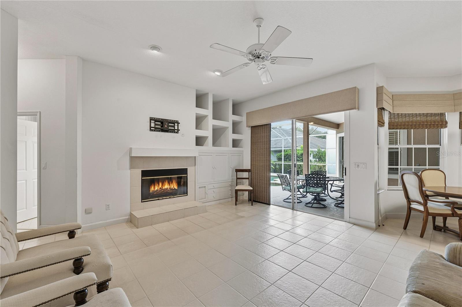 Image 13 of 56 For 357 Devon Place