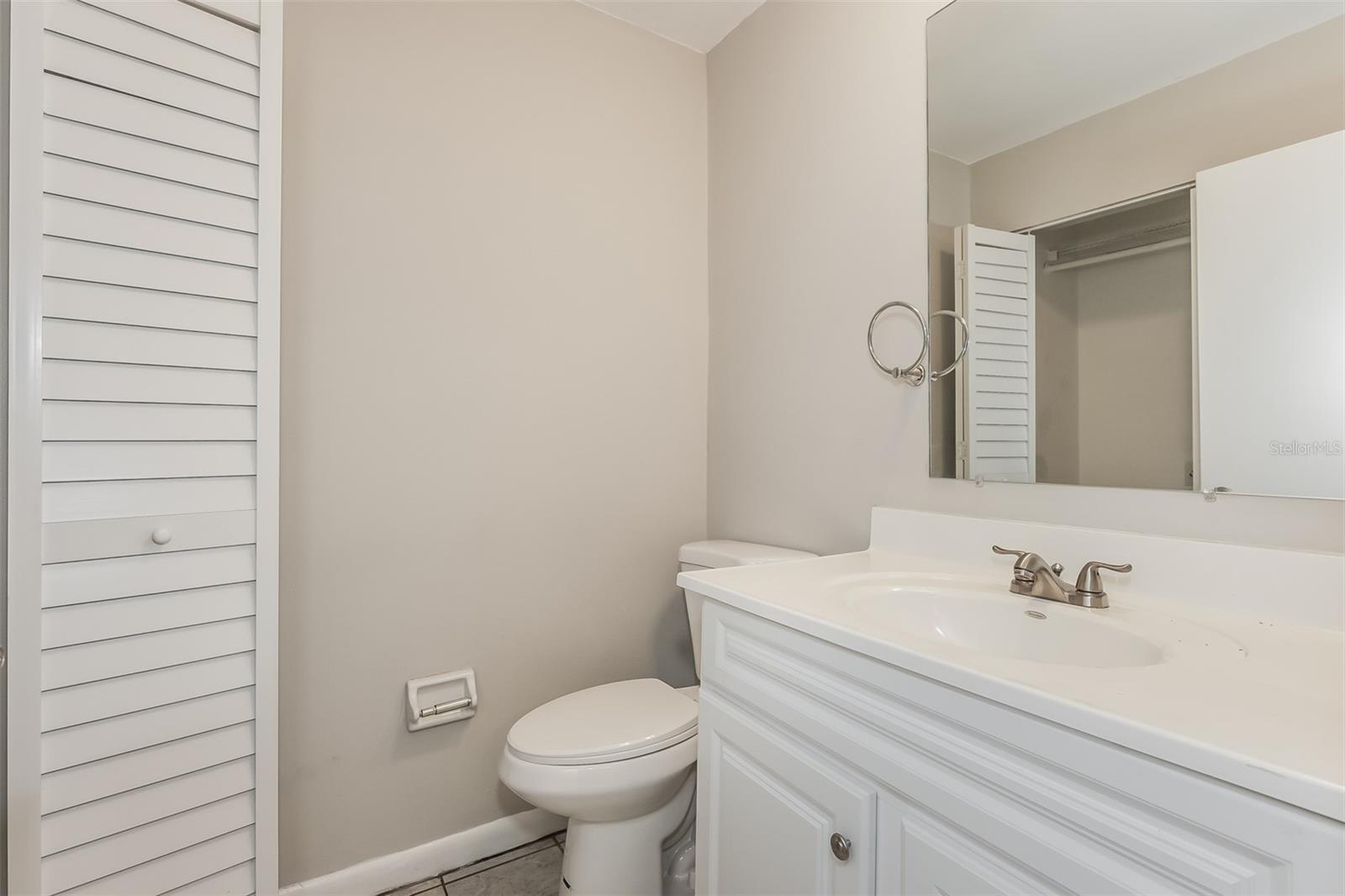 Image 15 of 22 For 3531 Raintree Court