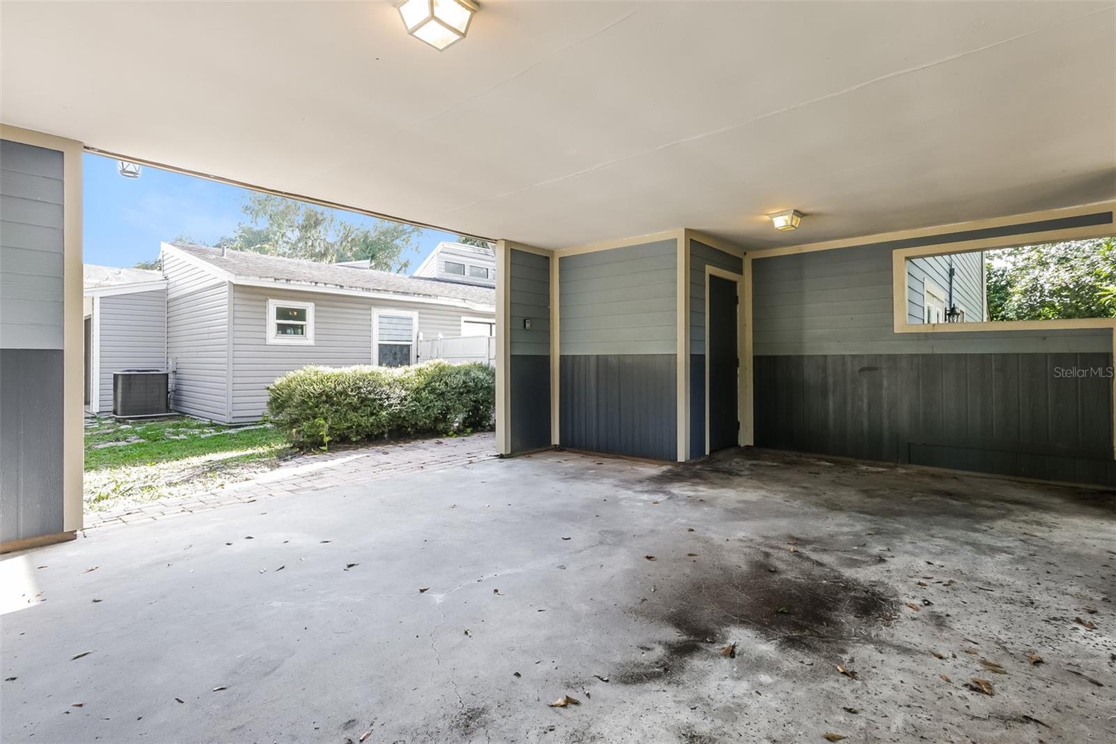 Image 17 of 22 For 3531 Raintree Court