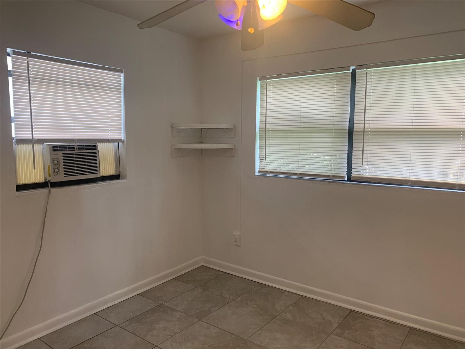 Image 12 of 18 For 1225 Minnesota Street