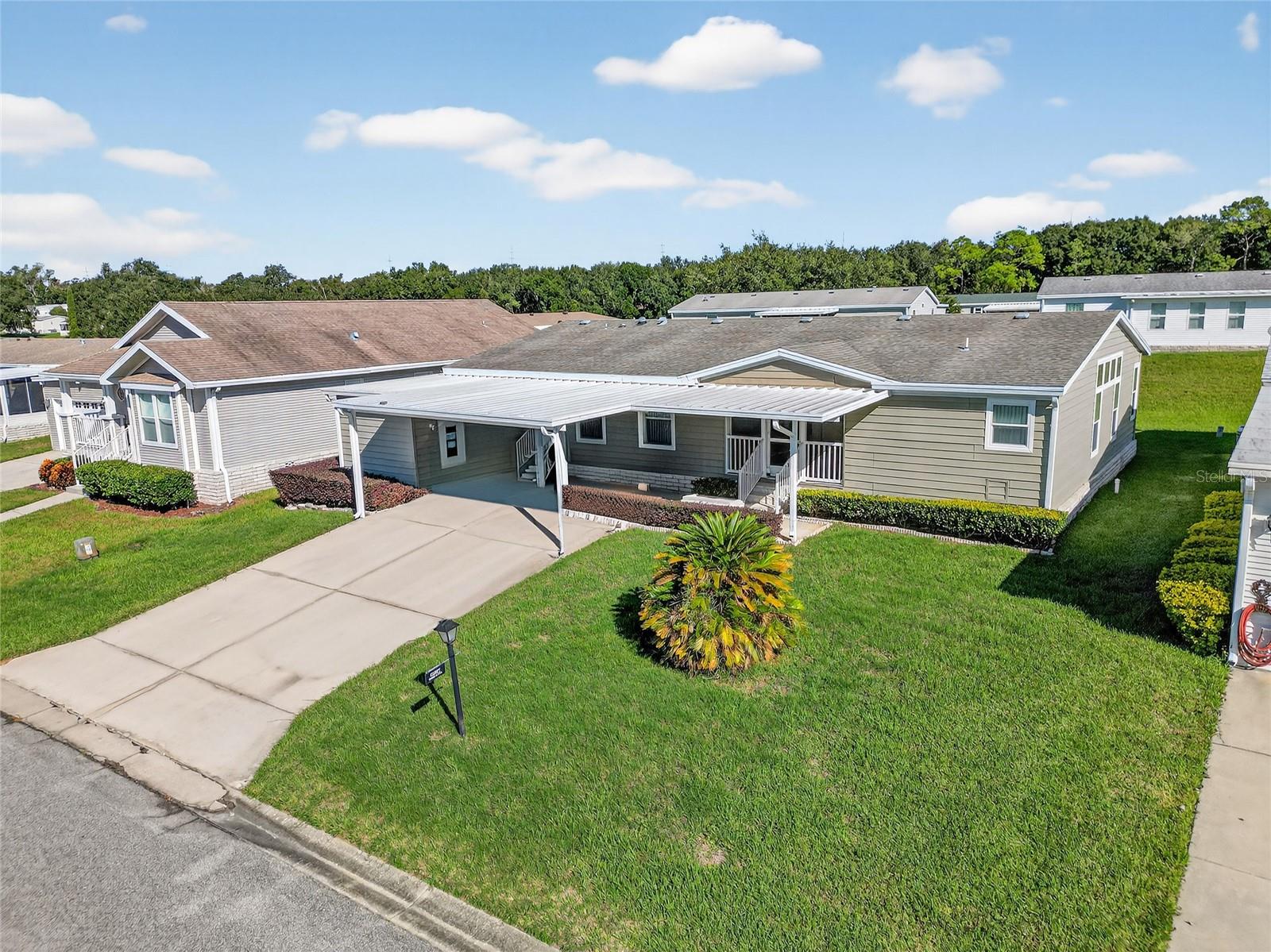 Image 2 of 51 For 4017 Myrtle Oak Court 841