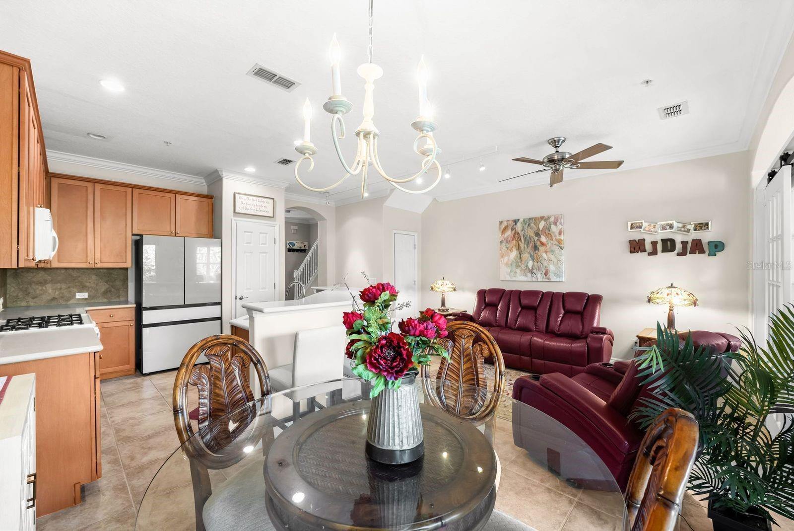 Image 12 of 36 For 827 Assembly Court