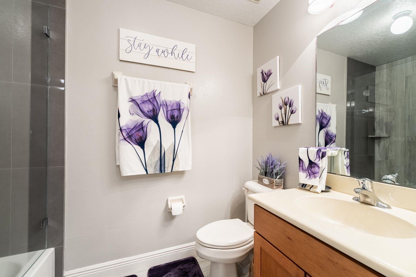 Image 23 of 36 For 827 Assembly Court