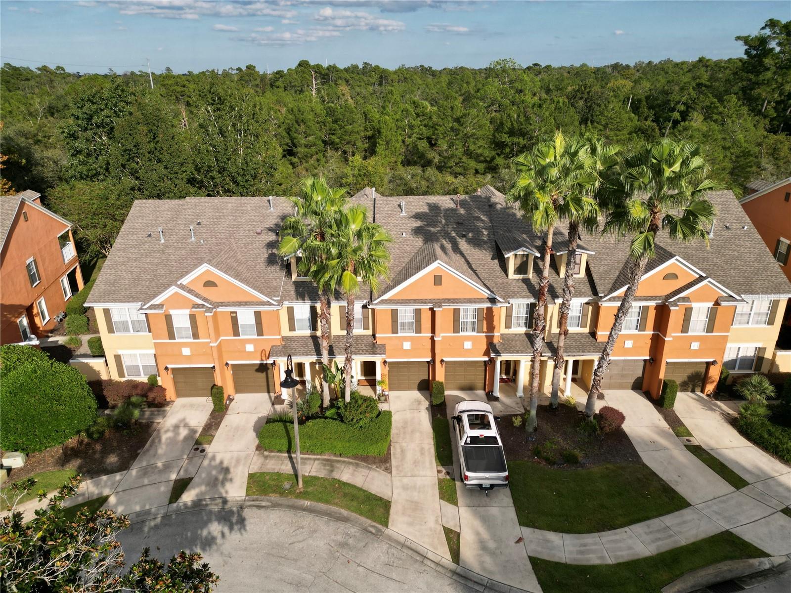 Image 28 of 36 For 827 Assembly Court