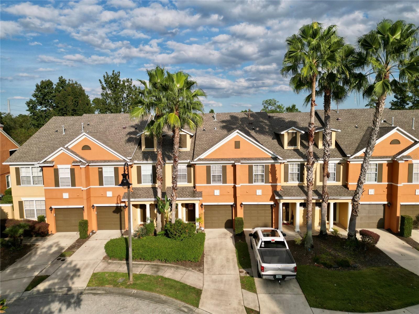 Image 29 of 36 For 827 Assembly Court