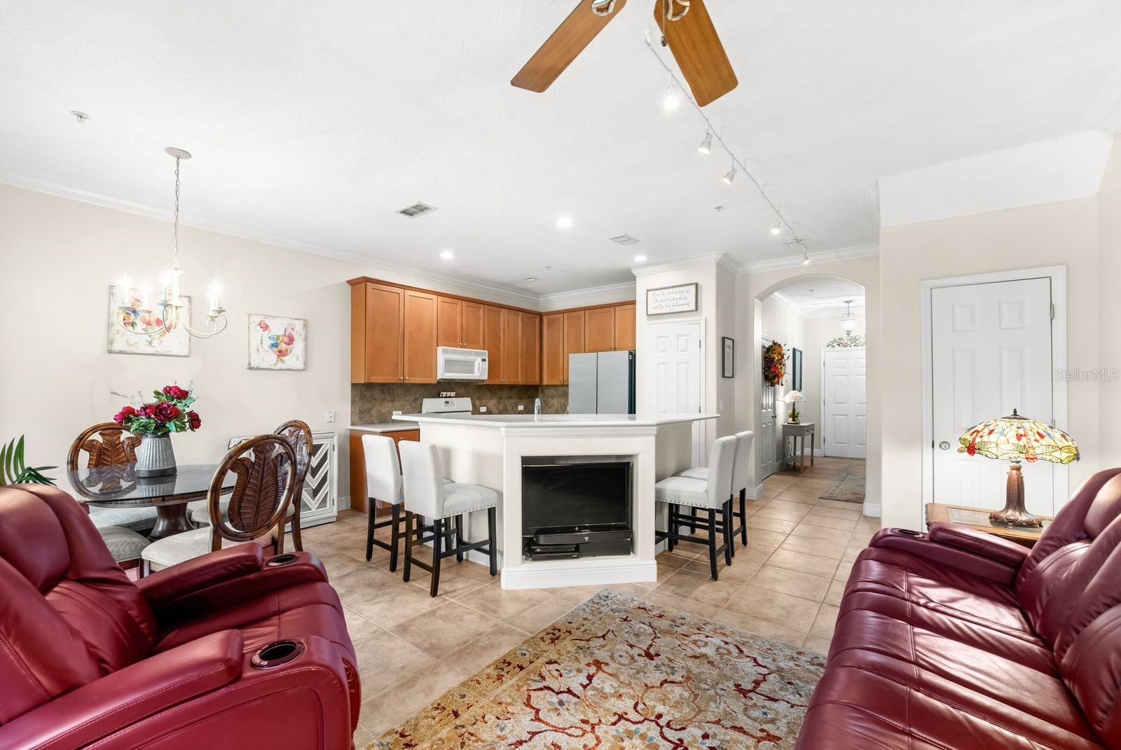 Image 9 of 36 For 827 Assembly Court