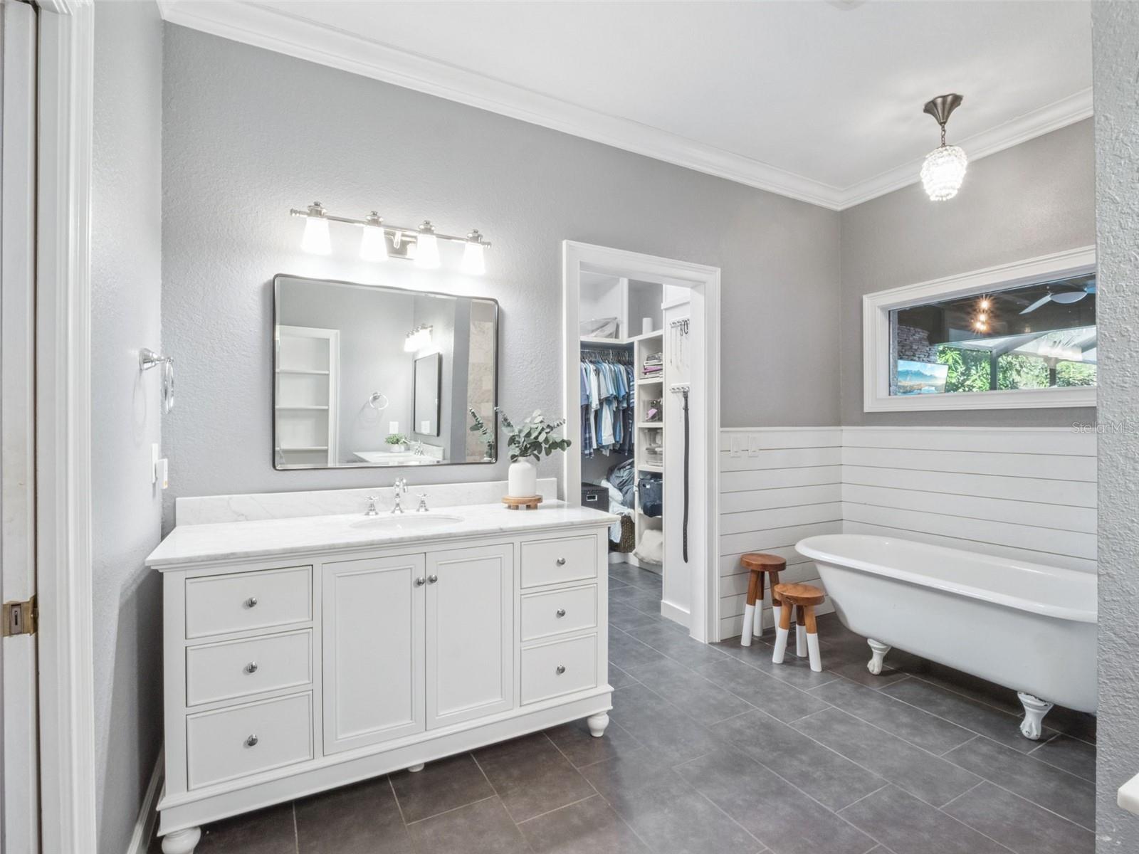 Image 14 of 38 For 2509 Ridgewind Way