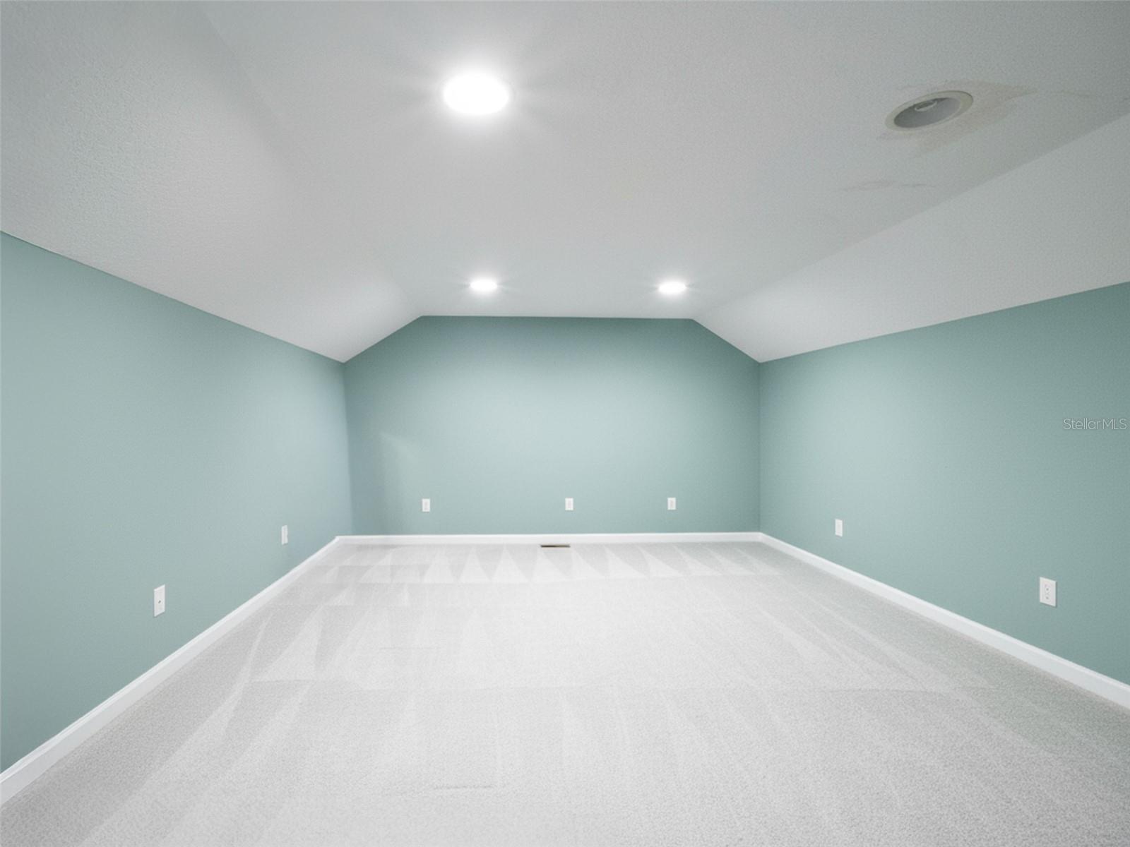 Image 21 of 38 For 2509 Ridgewind Way