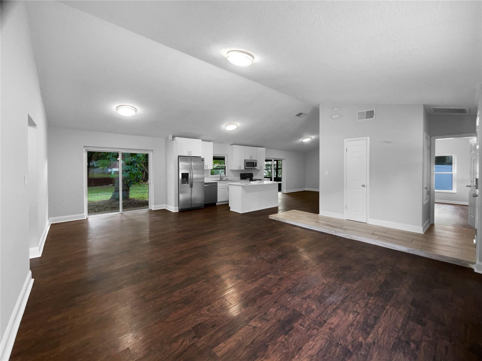 Image 15 of 24 For 5165 Chesapeake Avenue