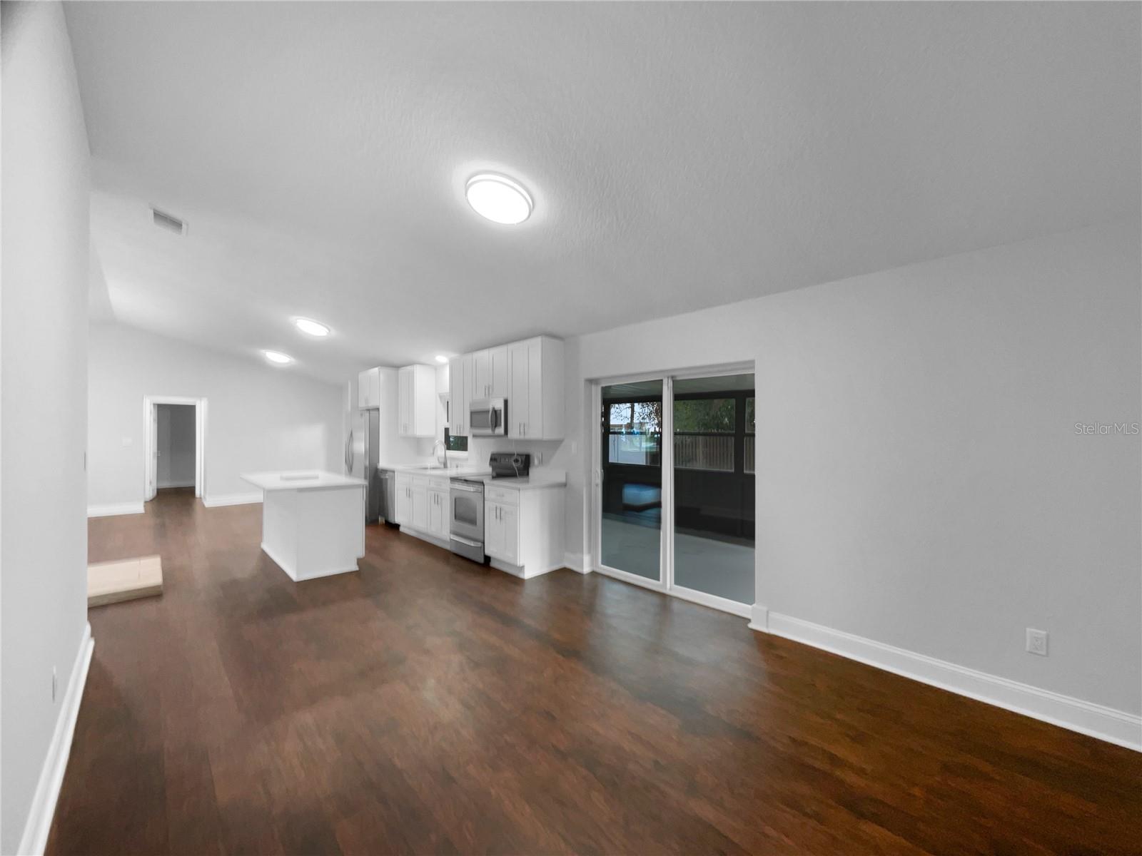 Image 18 of 24 For 5165 Chesapeake Avenue