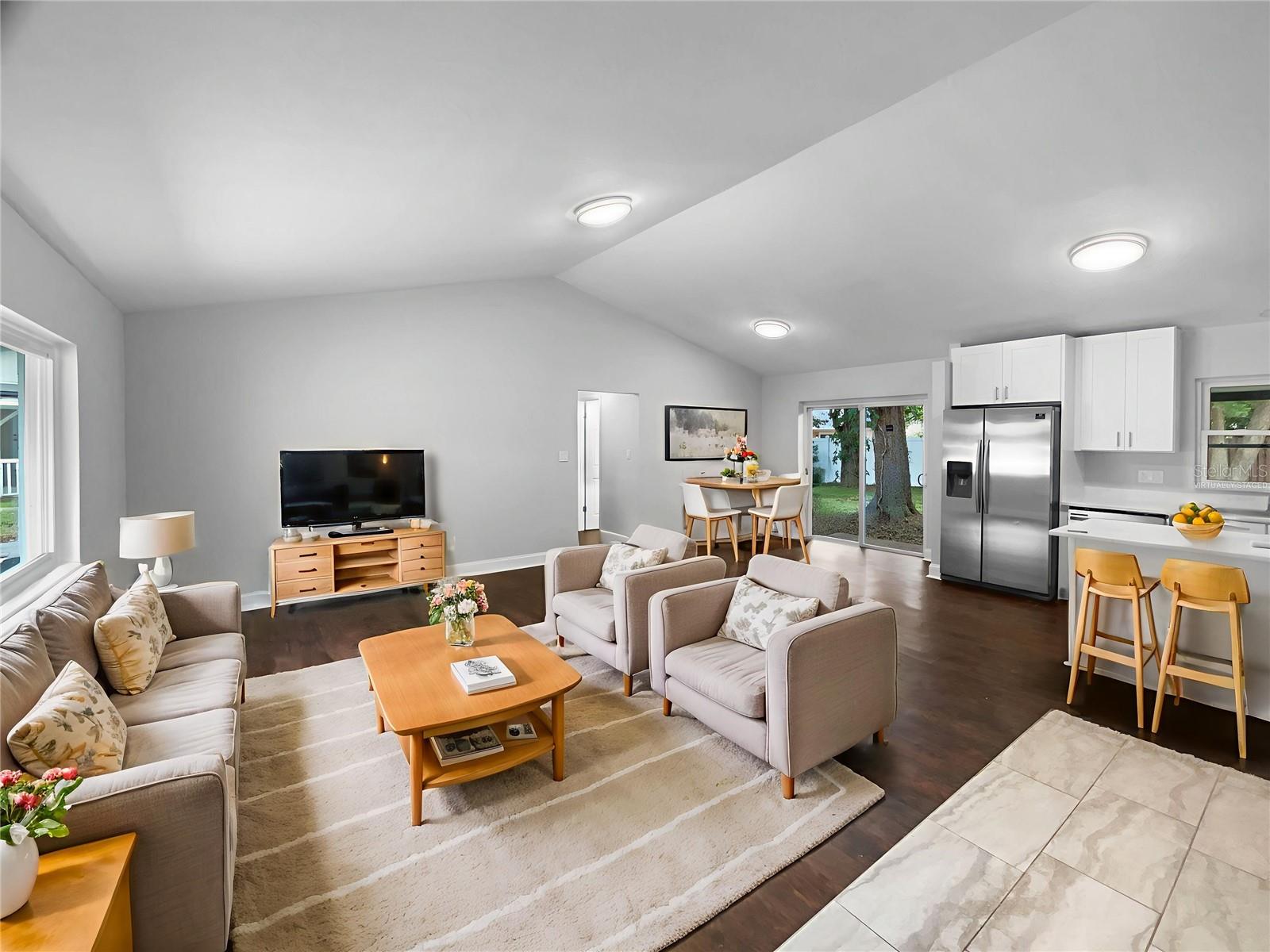 Image 2 of 24 For 5165 Chesapeake Avenue