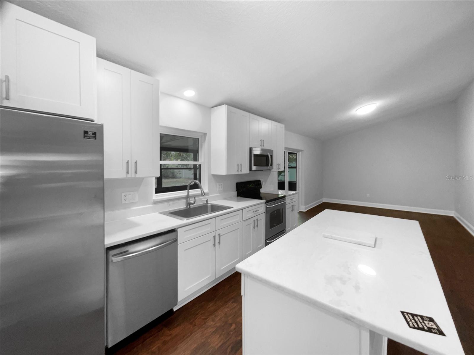 Image 6 of 24 For 5165 Chesapeake Avenue