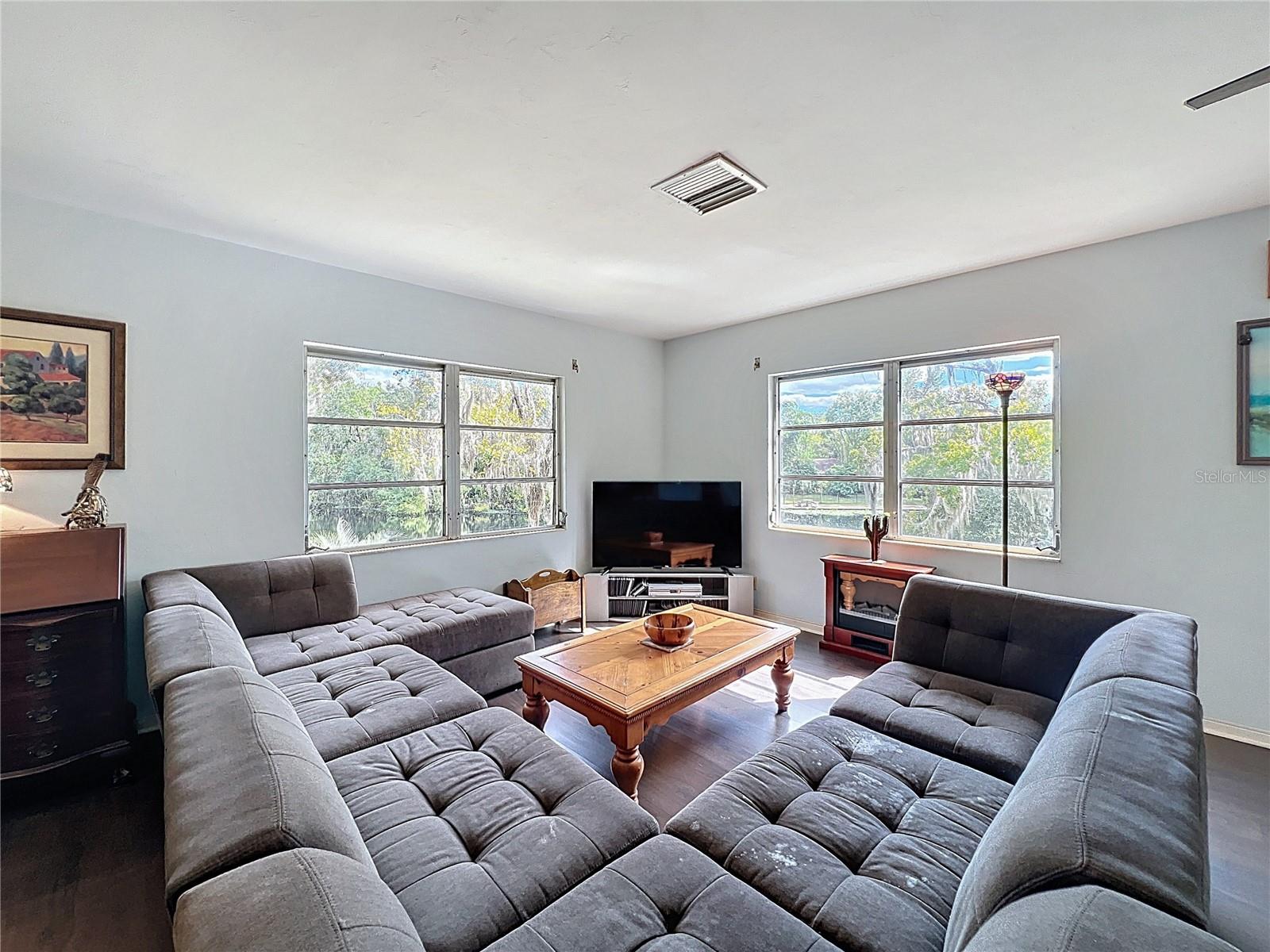 Image 14 of 56 For 339 Fishing Lane