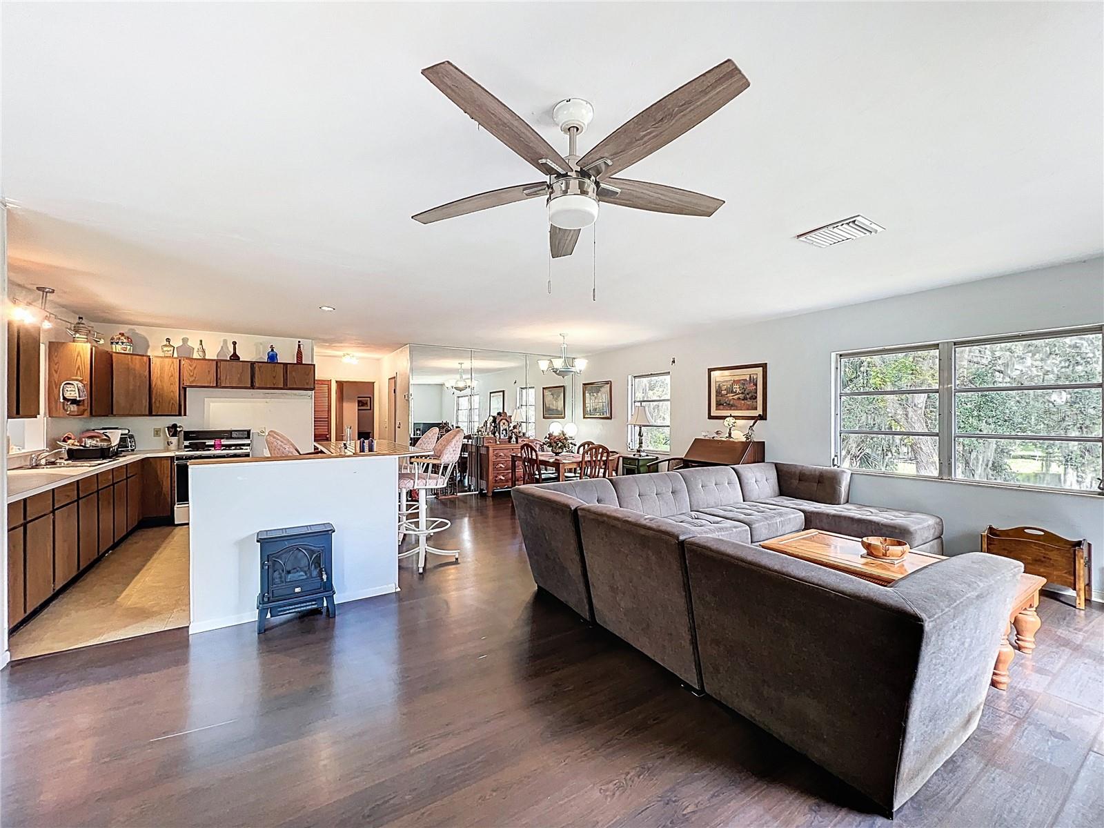 Image 17 of 56 For 339 Fishing Lane