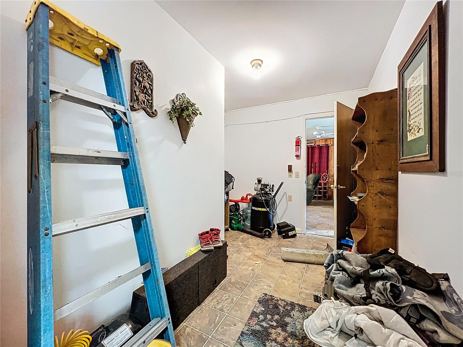 Image 33 of 56 For 339 Fishing Lane