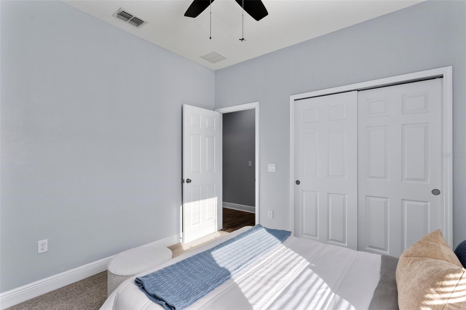 Image 10 of 31 For 709 Bay Bridge Circle