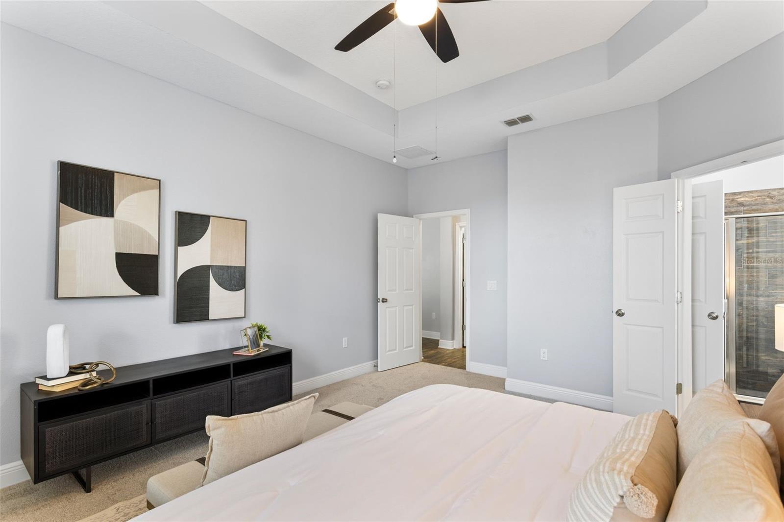 Image 20 of 31 For 709 Bay Bridge Circle