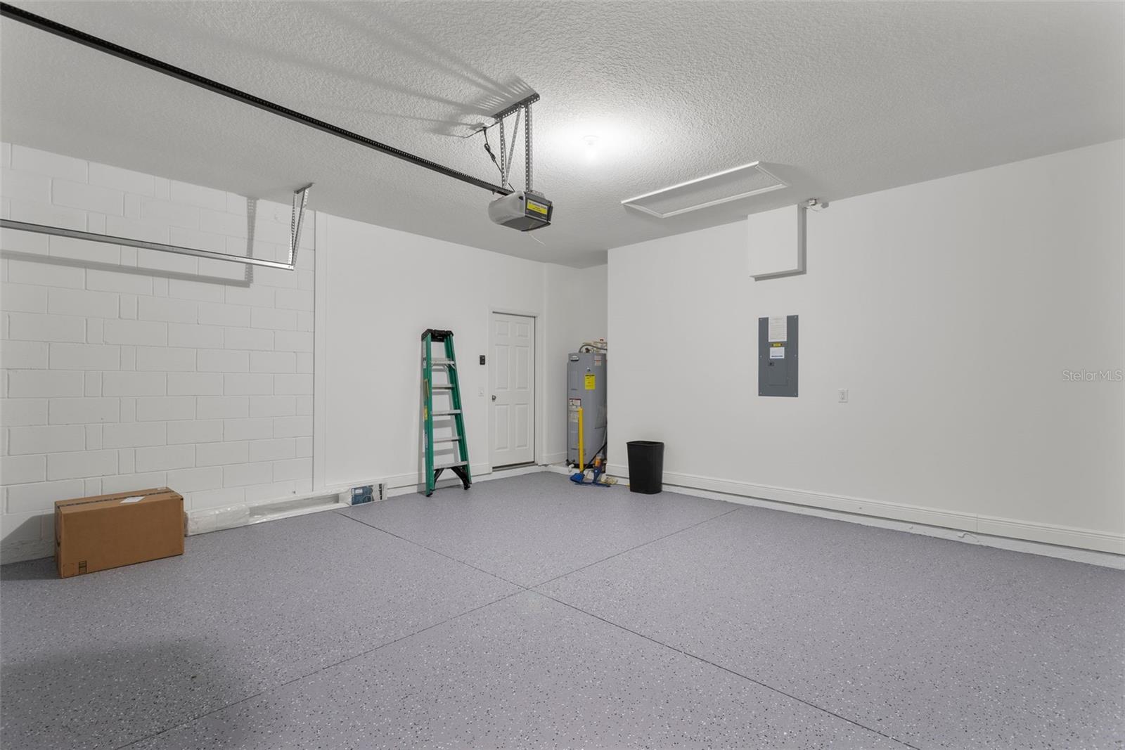 Image 27 of 31 For 709 Bay Bridge Circle