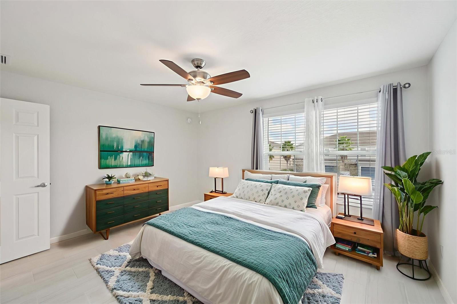 Image 19 of 55 For 4657 Vignette Way