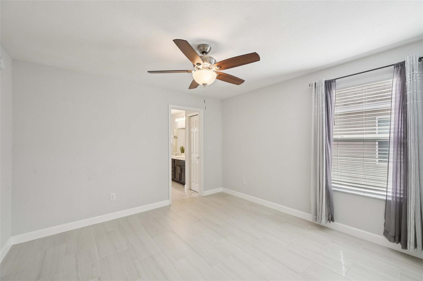 Image 27 of 55 For 4657 Vignette Way