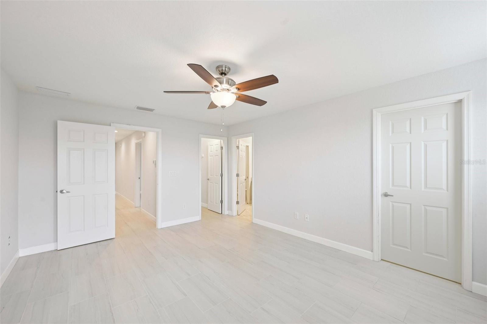 Image 29 of 55 For 4657 Vignette Way