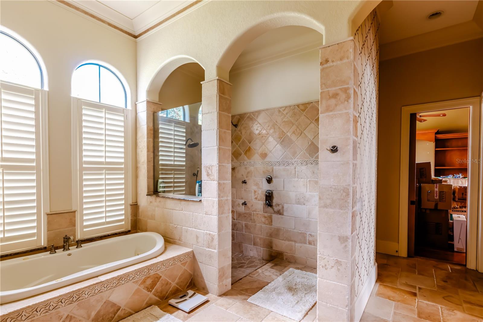 Image 33 of 42 For 1238 Lake Whitney Drive