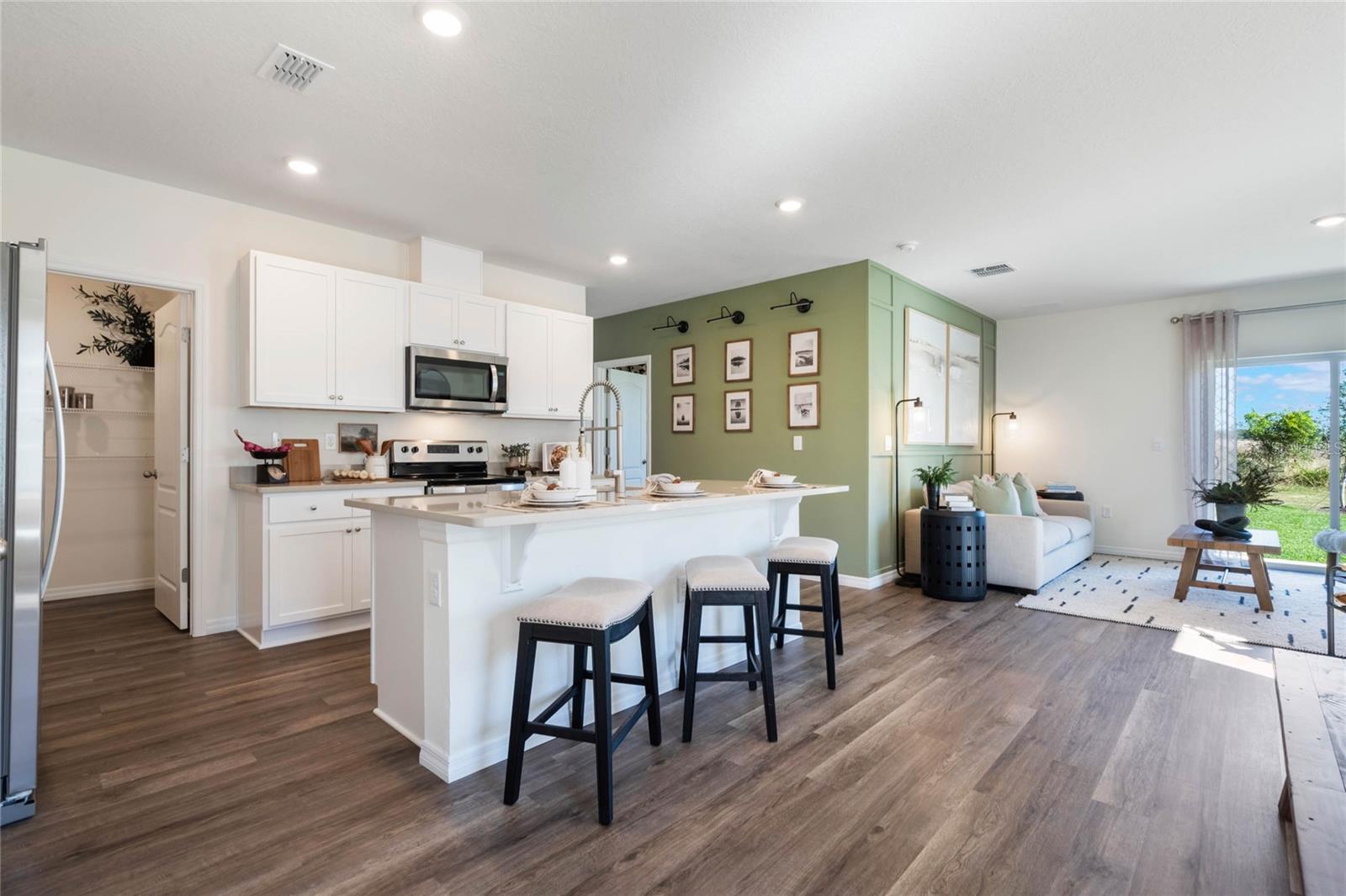 Image 13 of 29 For 5605 Brook Lane