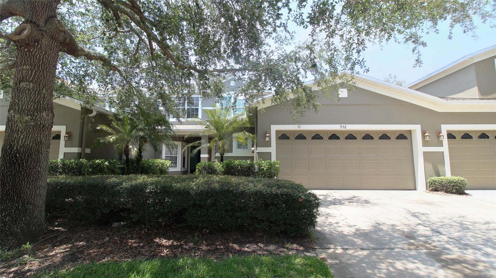 Image 2 of 23 For 952 Davenwood Court