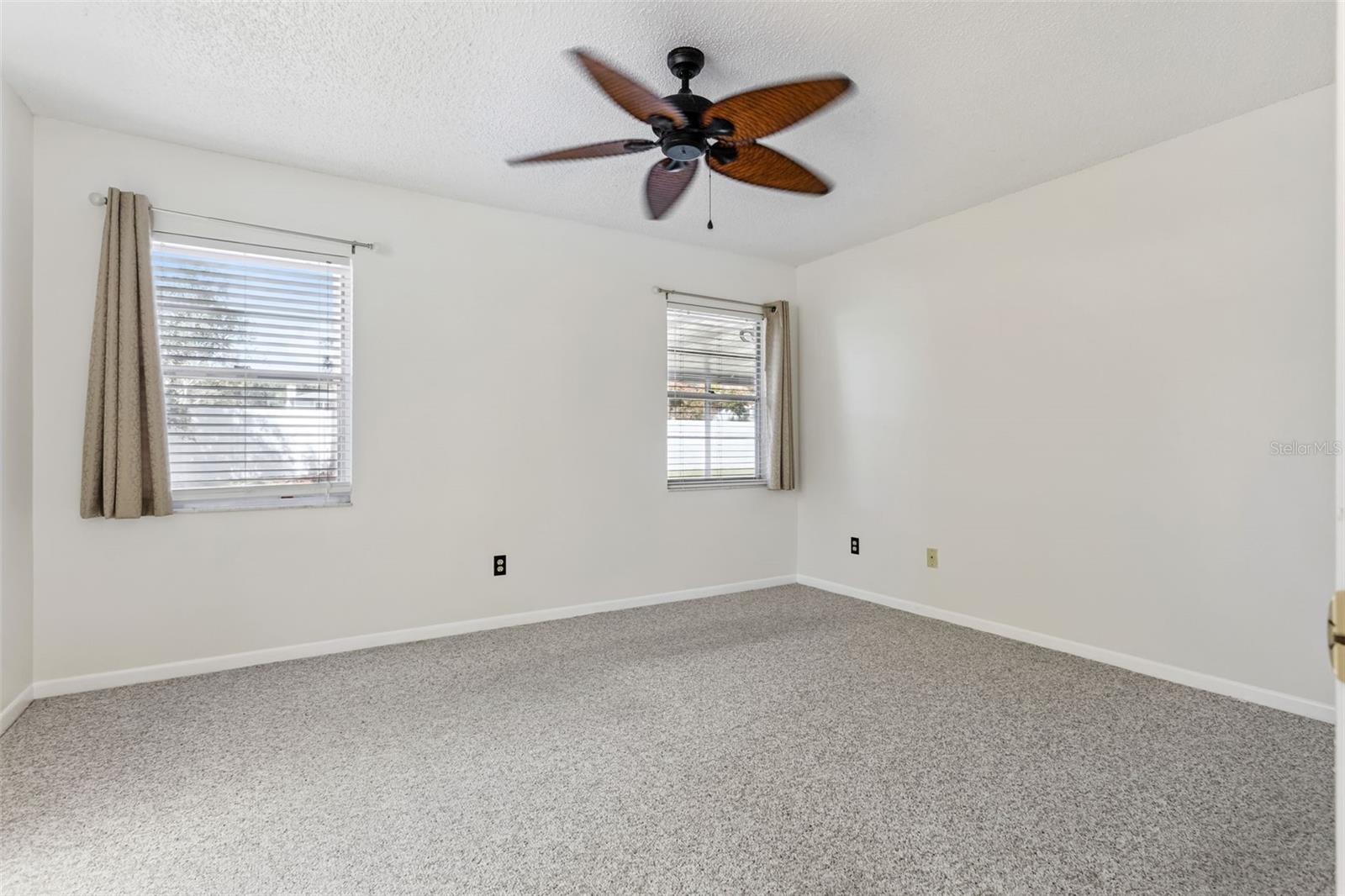 Image 27 of 48 For 1513 Leopard Ct