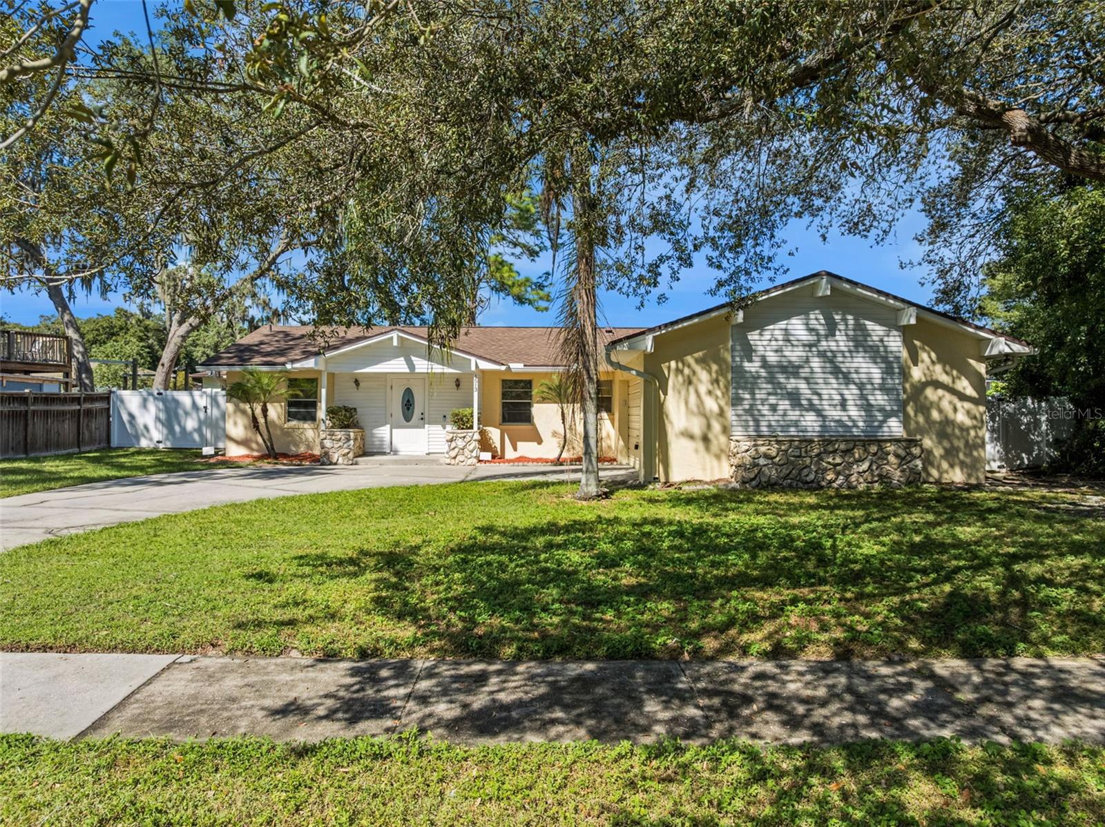 Image 34 of 48 For 1513 Leopard Ct