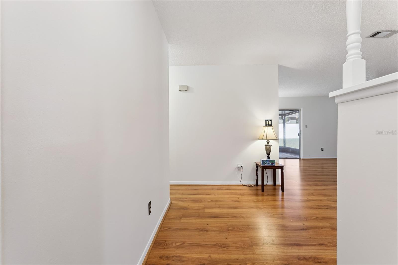 Image 4 of 48 For 1513 Leopard Ct