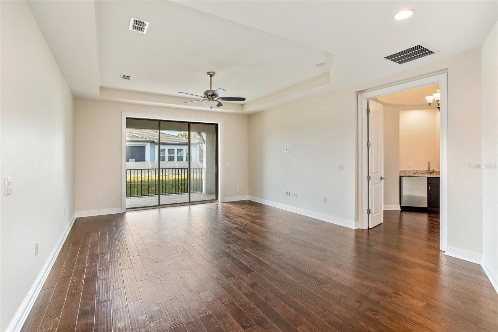 Image 31 of 49 For 624 Canopy Estates Drive