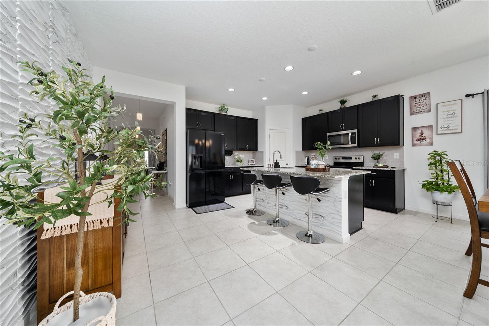 Image 13 of 31 For 2351 White Cedar Way