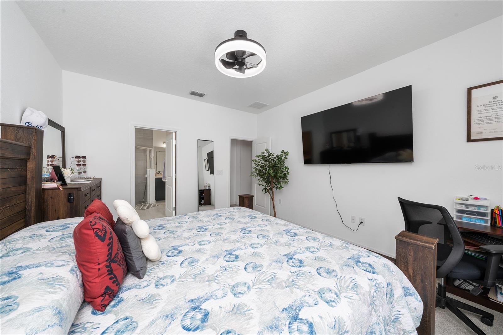 Image 22 of 31 For 2351 White Cedar Way