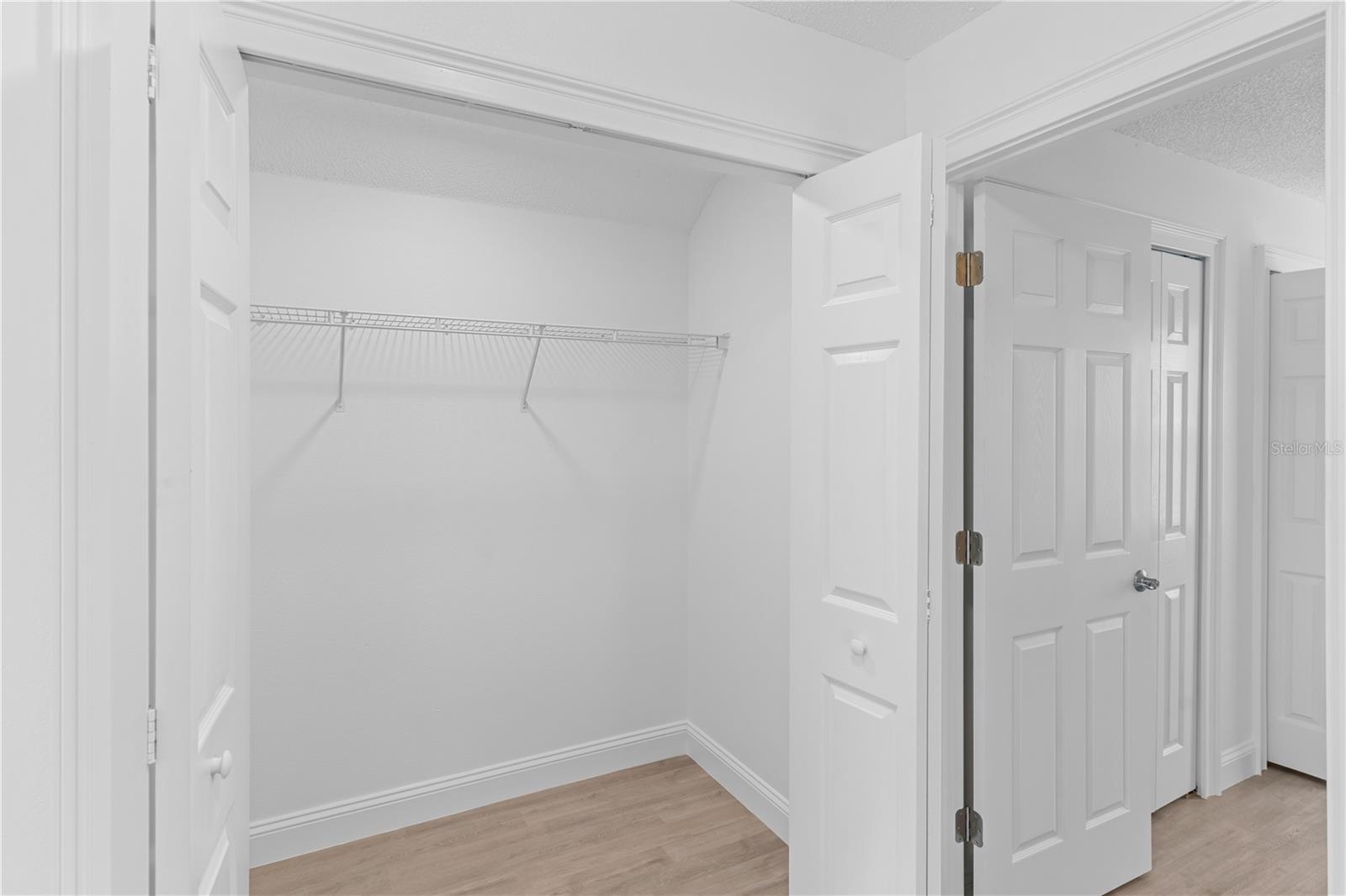 Image 27 of 37 For 421 Rollins Drive