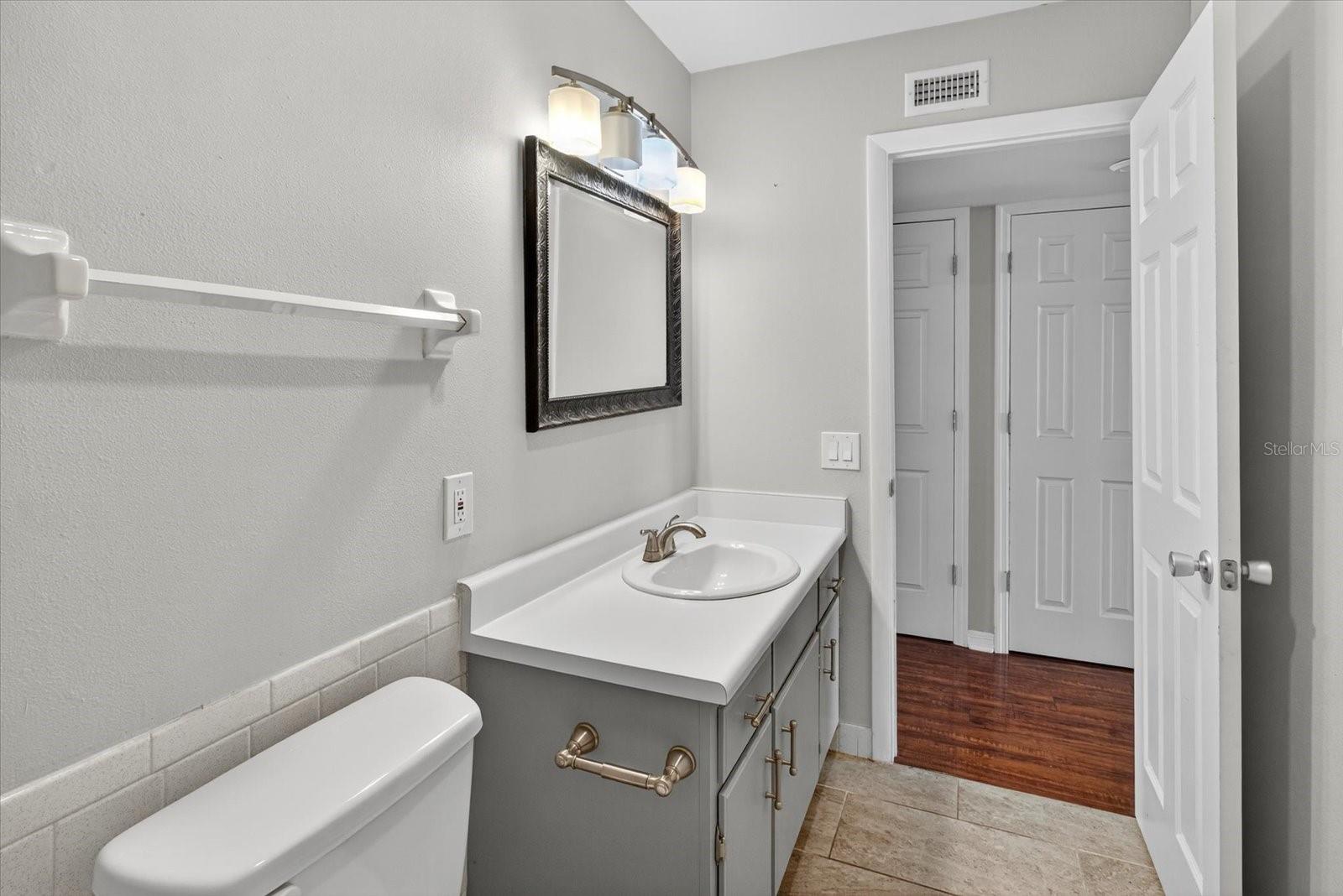 Image 28 of 48 For 5812 16th Lane S 3