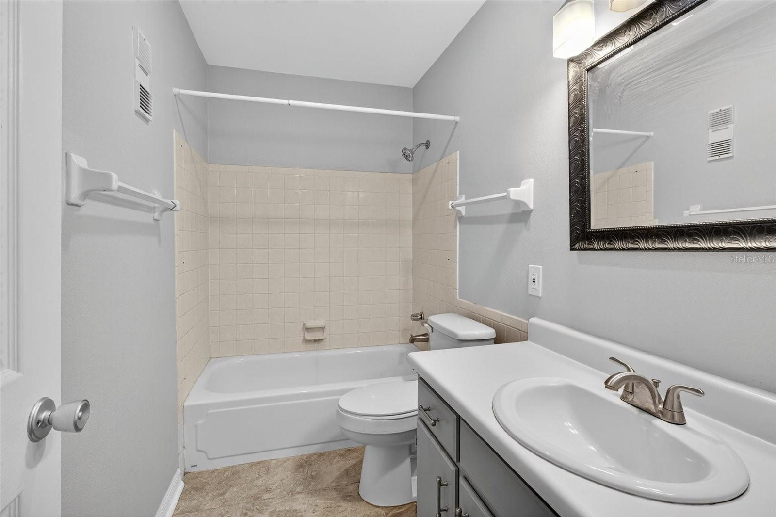 Image 29 of 48 For 5812 16th Lane S 3