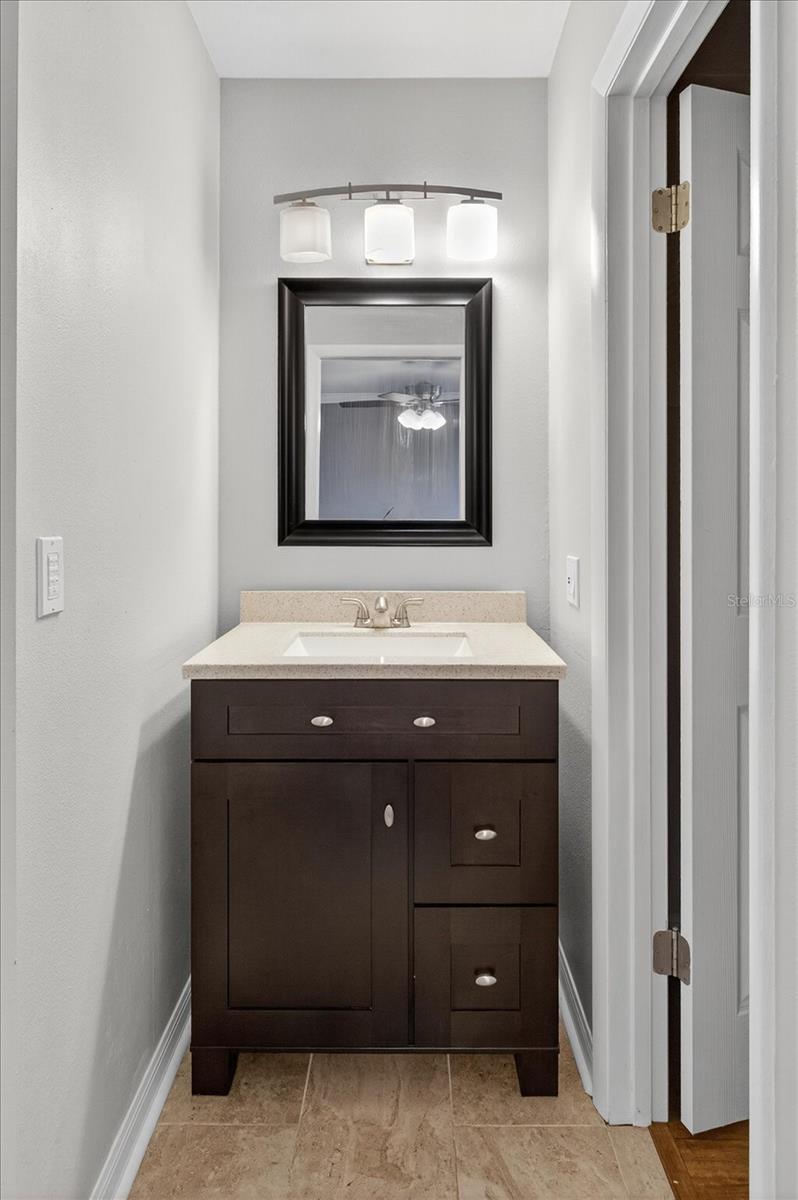 Image 36 of 48 For 5812 16th Lane S 3