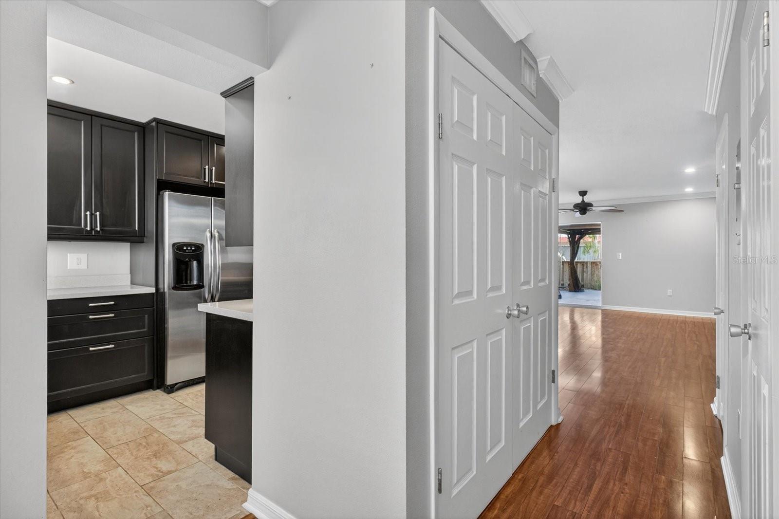 Image 5 of 48 For 5812 16th Lane S 3