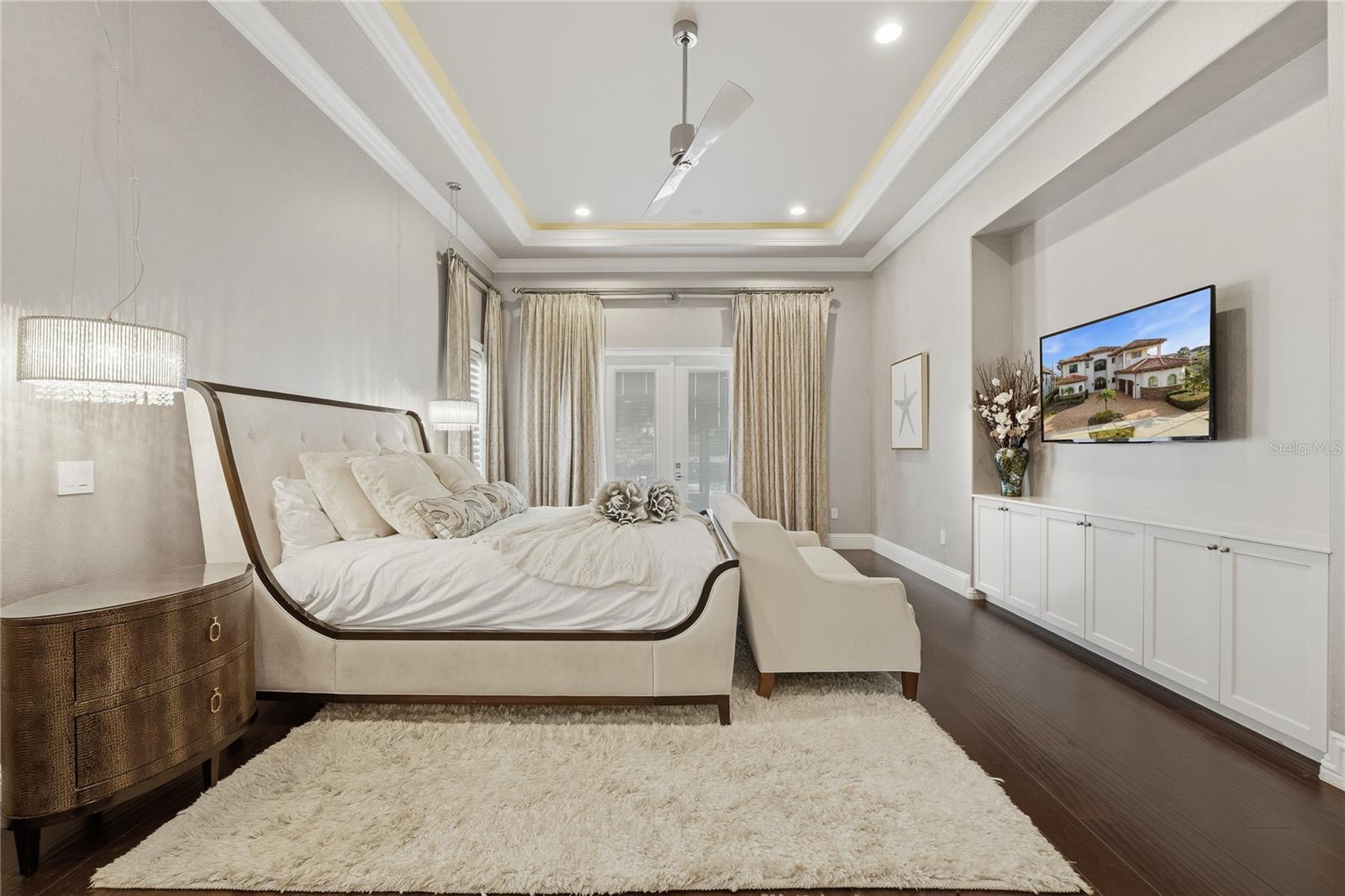 Image 18 of 77 For 971 Golden Bear Drive