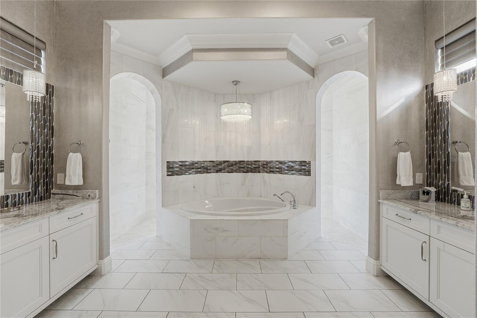 Image 22 of 77 For 971 Golden Bear Drive