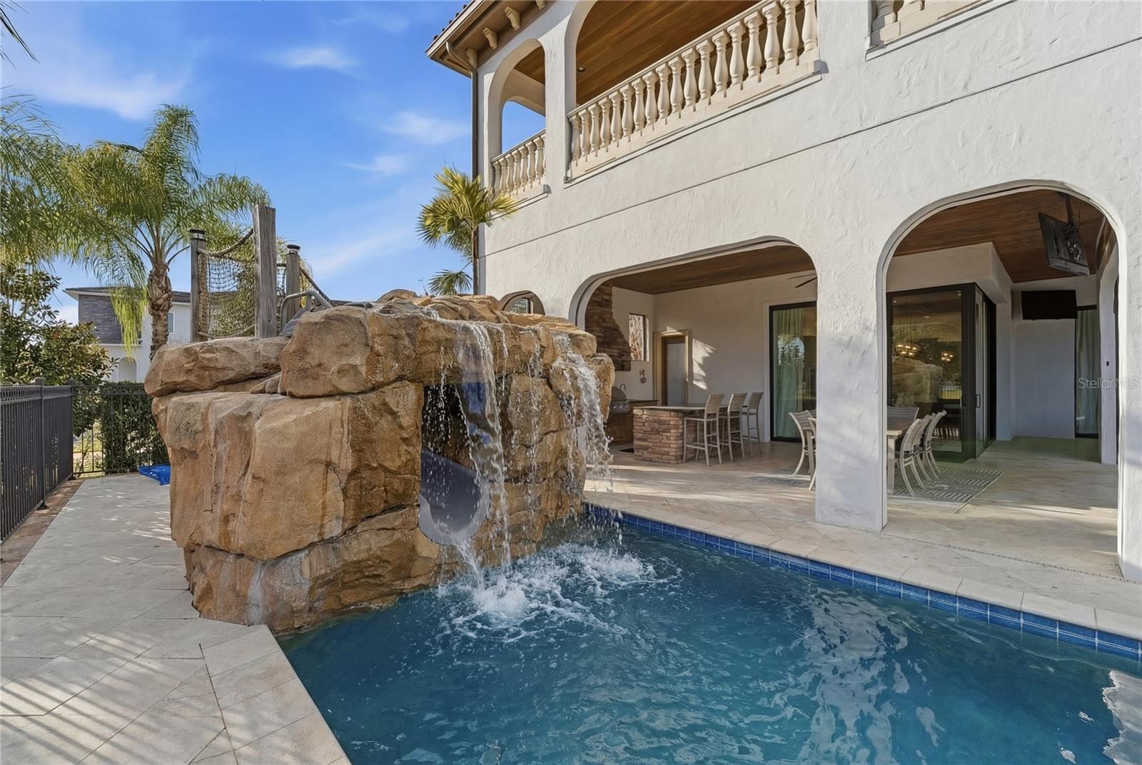 Image 32 of 77 For 971 Golden Bear Drive