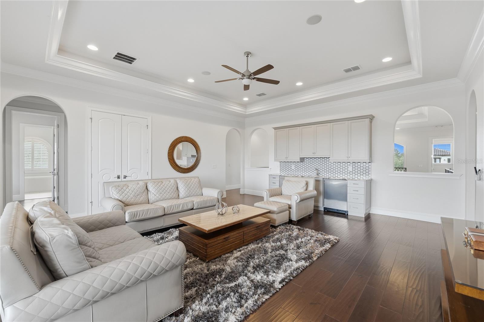 Image 40 of 77 For 971 Golden Bear Drive