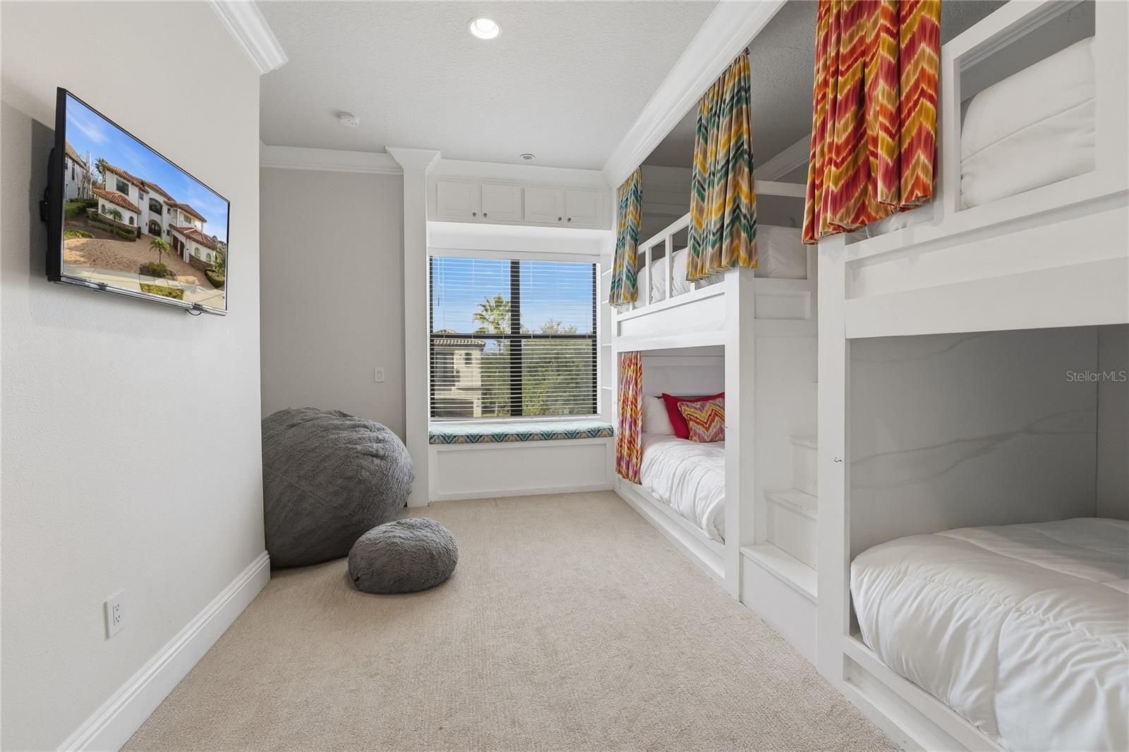 Image 65 of 77 For 971 Golden Bear Drive