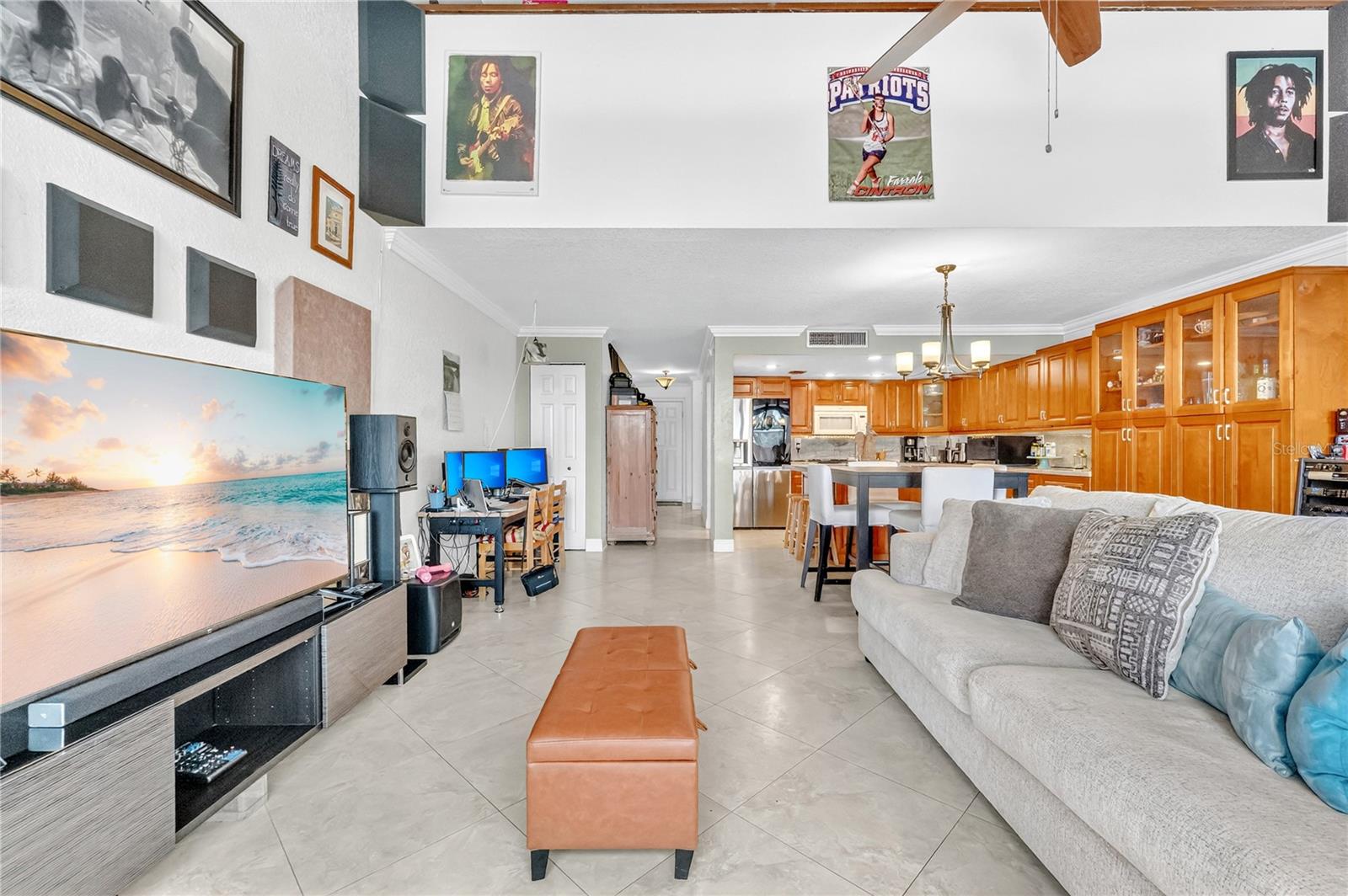 Image 13 of 31 For 1490 Laguna Lane