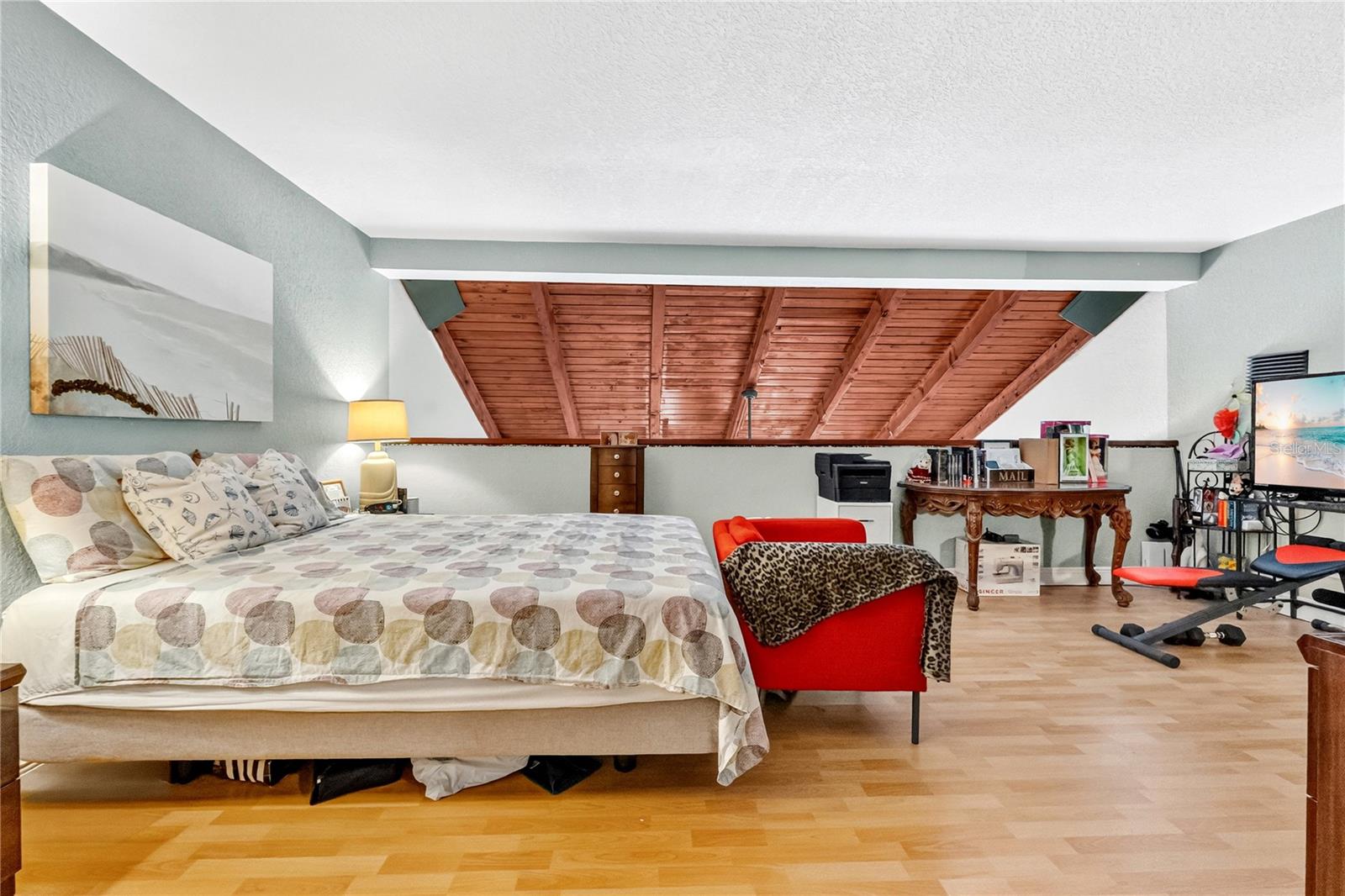 Image 14 of 31 For 1490 Laguna Lane